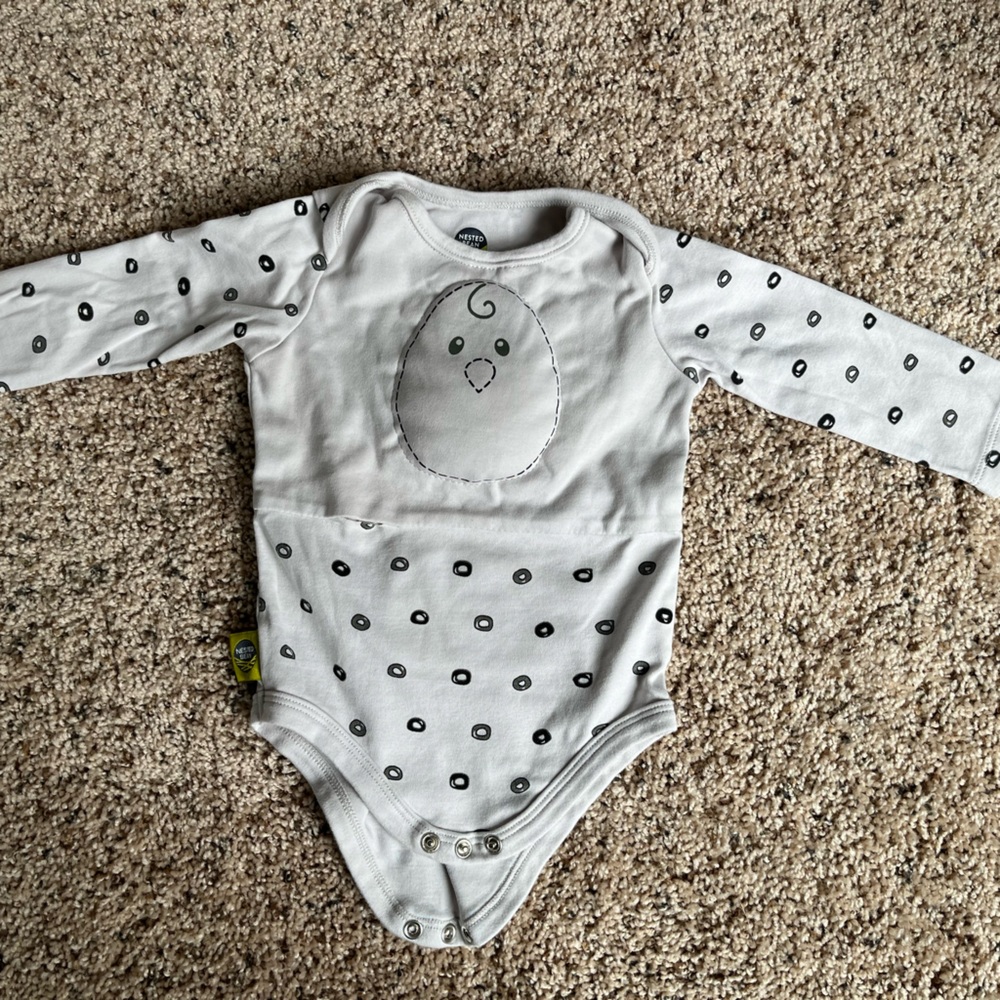 Nested Bean Zen Bodysuit Classic Long Sleeve Onesie 6-12 Months